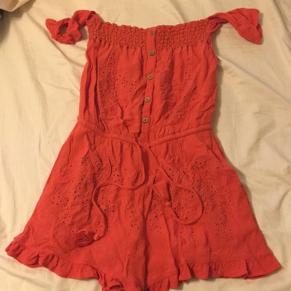 American Eagle Outfitters Dresses & Skirts - American eagle romper
